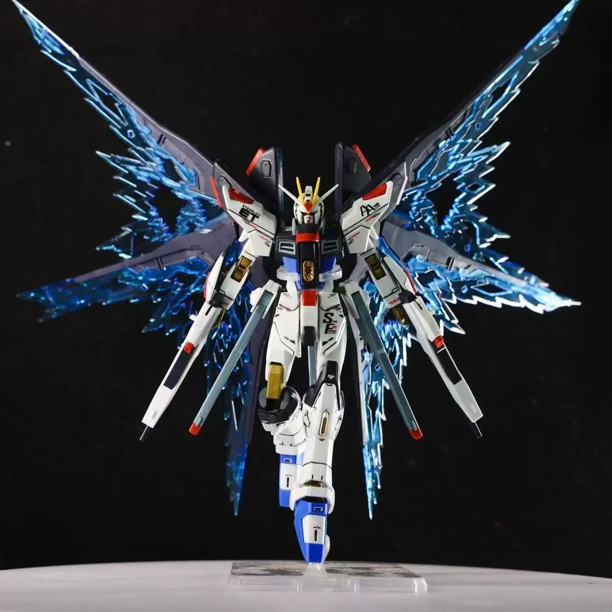 Gundam assembly model HG attack free series mecha model Babatos figure toy boy