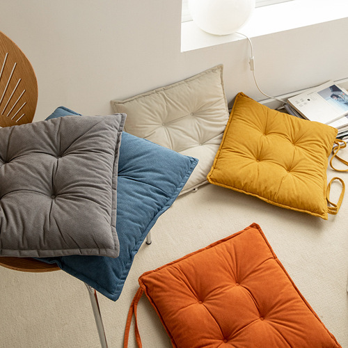 Pure Color Baby Fleece Seat Cushion Autumn/Winter Butt Cushion Seat Pad Warm Natural Color Strap Convenient to Fix Multiple Colors Available