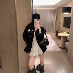 2025秋冬季女装新款时尚洋气十字架甜酷宽松长袖黑色牛仔外套上衣