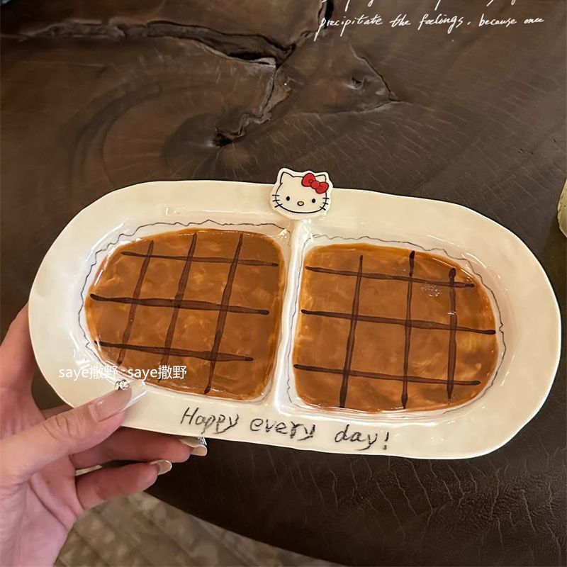 hellokitty盘子彩盘子陶瓷立体浮雕可爱饭碗餐家用沙拉菜盘碗分格|undefined