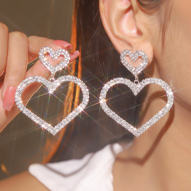 Cross-border Valentine's Day Big Explosions Luxury Shiny Diamond Love Earrings Women's Fashion Double Peach Heart Earrings Ear Accessories Cross-border Valentine's Day Big Explosions Luxury Shiny Diamond Love Earrings Women's Fashion Double Peach Heart Earrings Ear Accessories