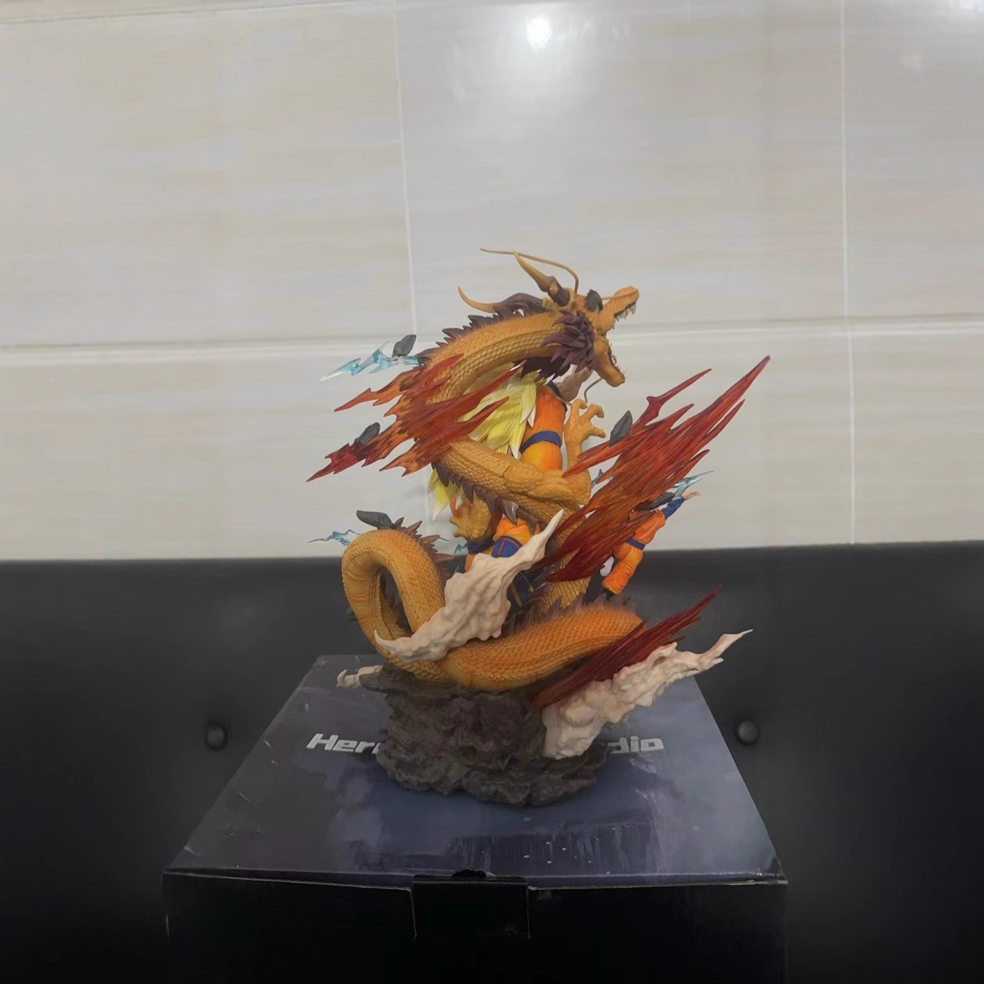 드래곤 볼 LS 드래곤 복싱 슈퍼 3 일 우콩 3 형제 핸드 헬드 27CM 동상 모델 생일 행사