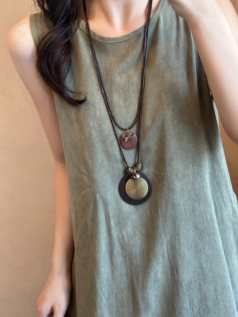 44# necklace-gold-brown