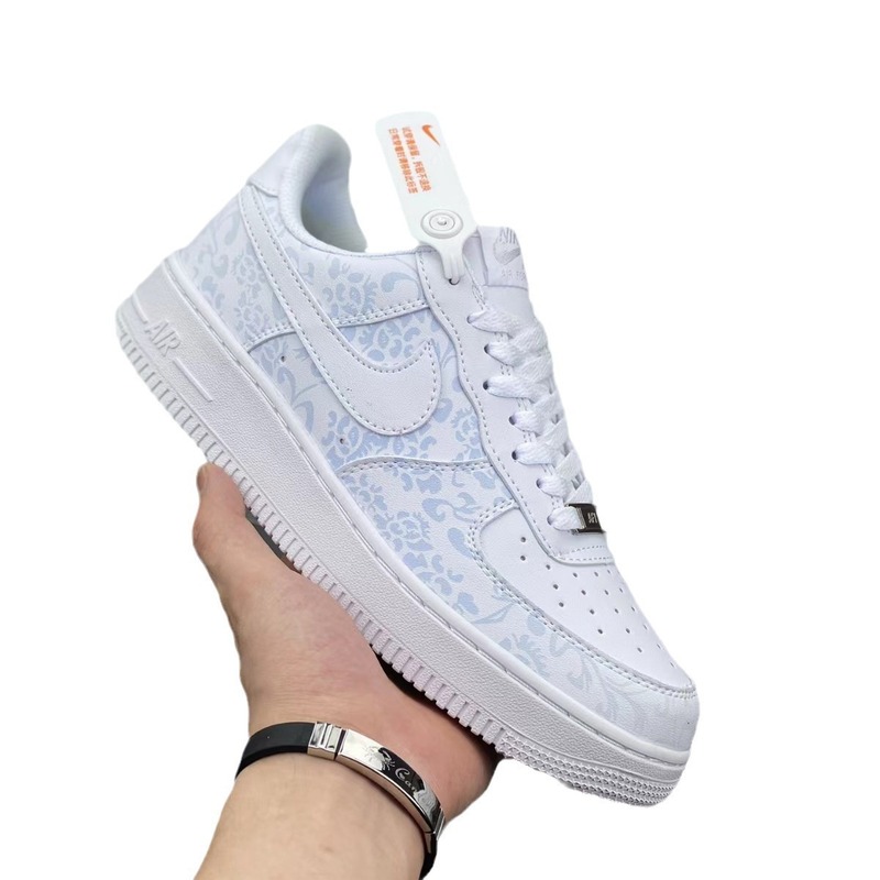 莆田高品質 AF1 エアフォースワンバレンタインデーホワイトフック男性と女性のカップルキャンパス多用途身長増加スポーツスニーカー|undefined