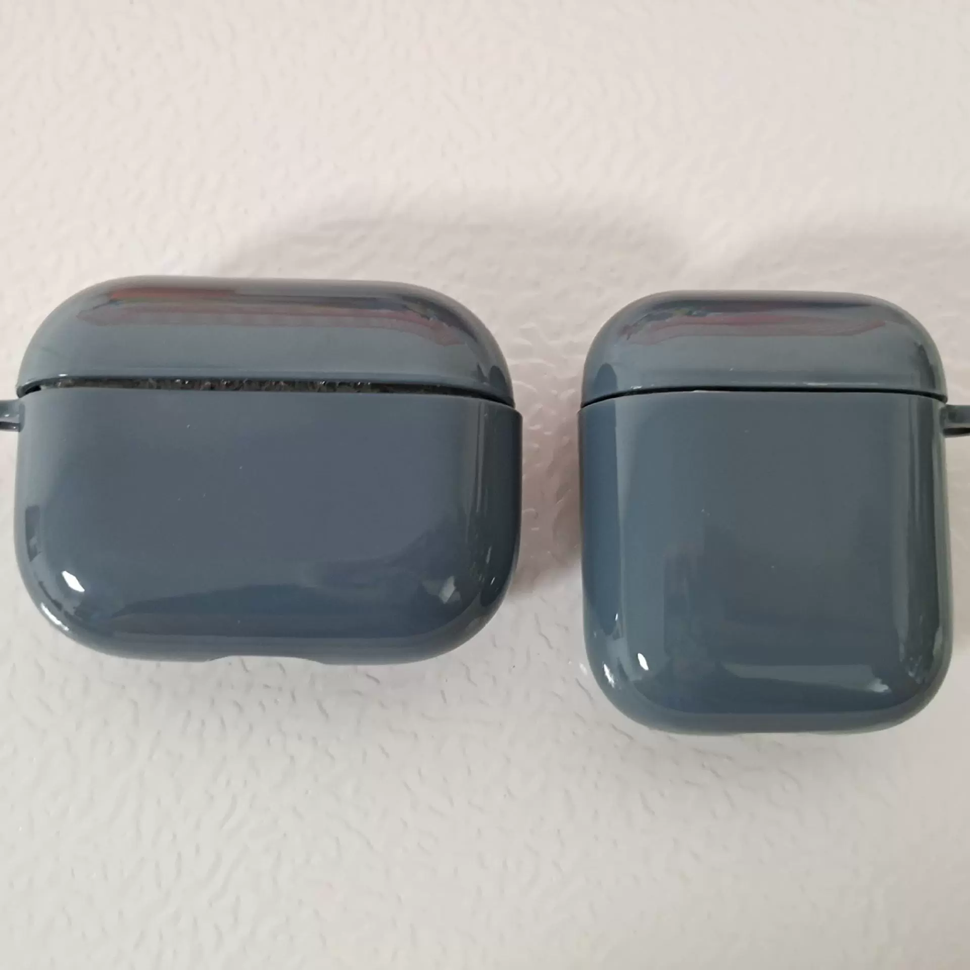 Чехол защитный (для Apple) для AirPods 1/2/3/Pro/Pro2/4 — блестящие цветовые варианты, легкий 0,024 кг