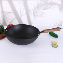 厂家批发家用厨房铸铁炒锅无涂层加厚不粘锅酒店爆炒炒菜平底锅