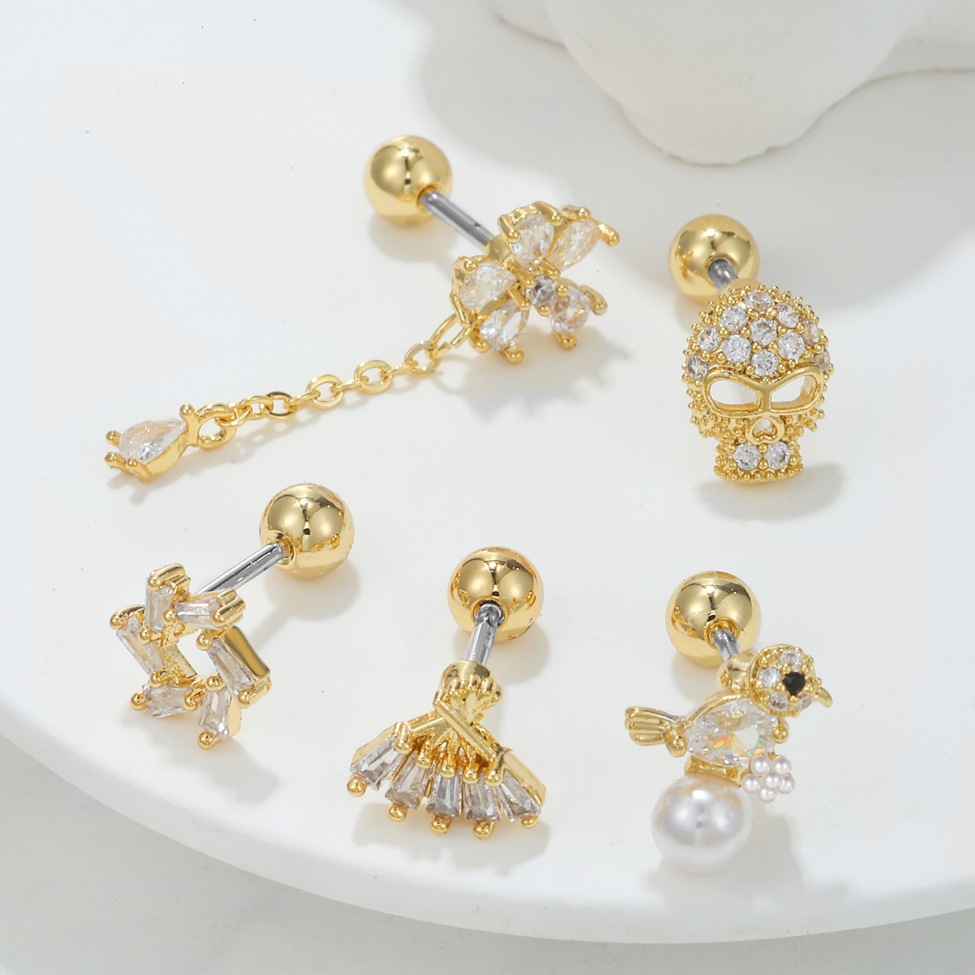 Fashion Geometric Flower Skull Copper Inlaid Zircon Artificial Pearls Earrings 1 Piece