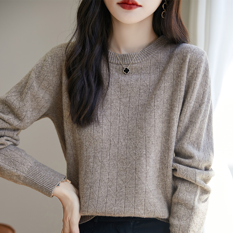 Demi-season woolen base knitted elegant short sweater with a round…