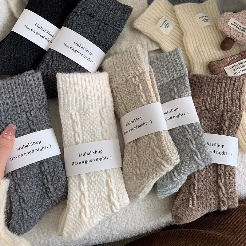 Warm Wool Socks, Solid Color Cable Knit, Korean Ins Style, Gray Mid-Calf Socks, Slouch Socks, Sakayu Slouch Socks Warm Wool Socks, Solid Color Cable Knit, Korean Ins Style, Gray Mid-Calf Socks, Slouch Socks, Sakayu Slouch Socks