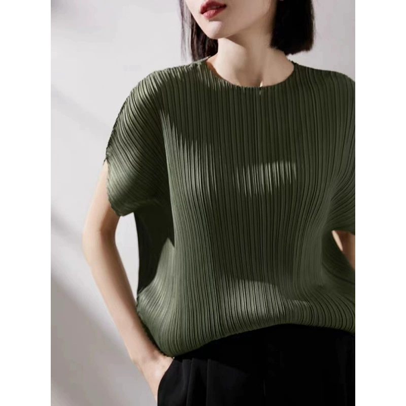 Элегантный стандарт, отвергайте тревогу по поводу тела! Неограниченный, ленивый и очаровательный, плиссированный дизайн