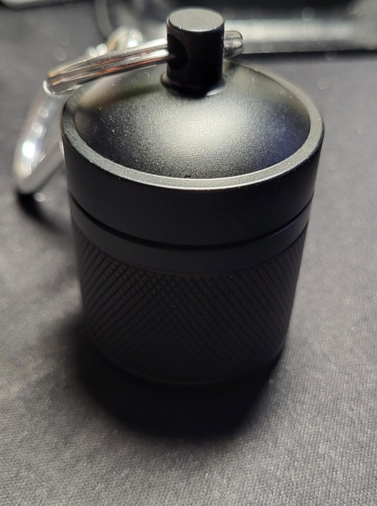 4*4*5.58cm; 검정색