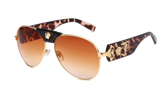 황금 프레임 표범 패턴 점차 차 조각