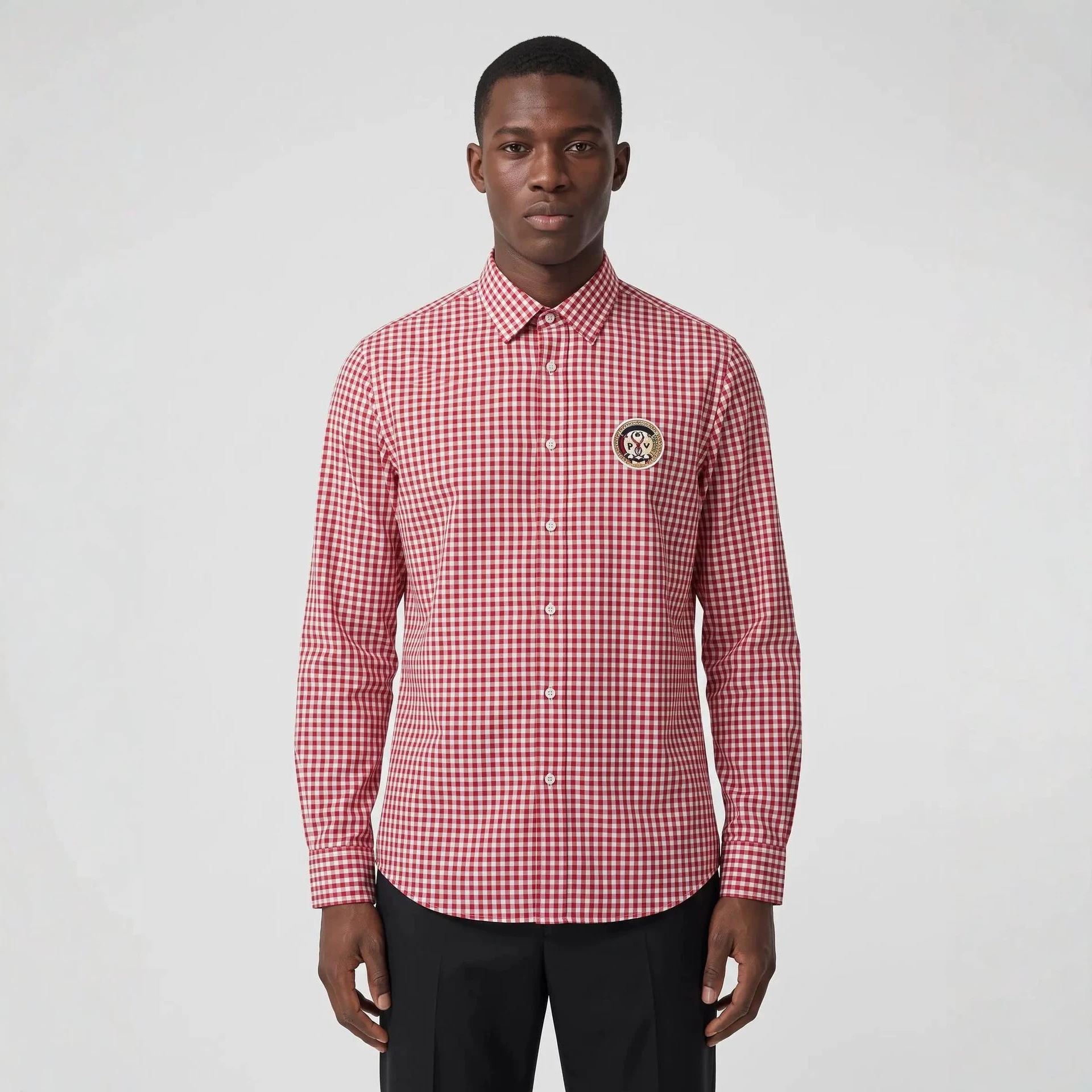 Luxury-for-money, stylish men's fitted shirt, high-end men's long-sleeved shirt, custom-made round logo casual versatile shirt.
