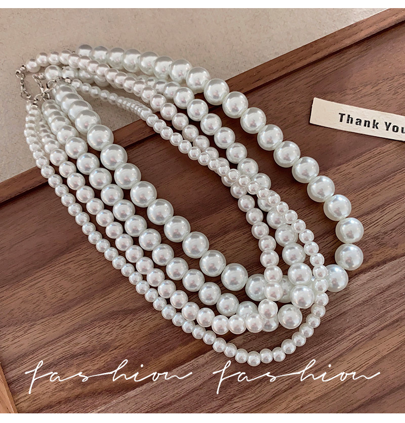 Collana lunga con perle di vetro stile francese elegante vintage_voghion.com