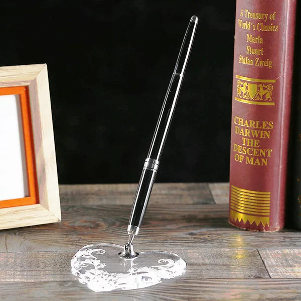 Creative crystal heart-shaped pen holder desk pen business office ball pen carving logo bank hotel front desk sign pen