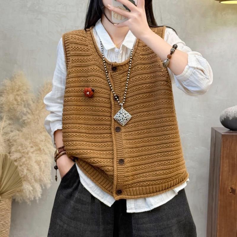 Cotton Knitted Vest Cardigan for Women 2025 New Loose Slimming Look Literary Casual Round Neck Sleeveless Outer Vest Cotton Knitted Vest Cardigan for Women 2025 New Loose Slimming Look Literary Casual Round Neck Sleeveless Outer Vest