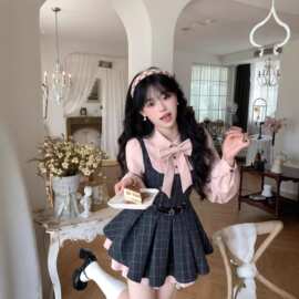 假两件学院风格纹小个子连衣裙女春秋新款感气质收腰显瘦短裙涤纶