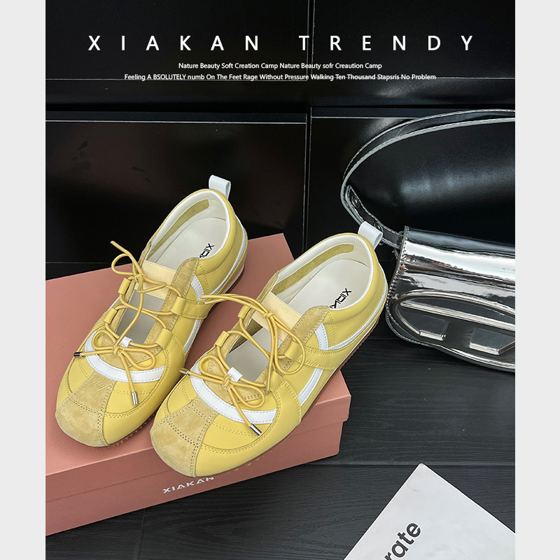 La marea no es sur ~ Zapatos de entrenamiento alemanes de 5cm de aumento interno, modelos de primavera y verano de 2025 para mujeres, zapatos Mary Jane de ballet coreano, zapatos perezosos