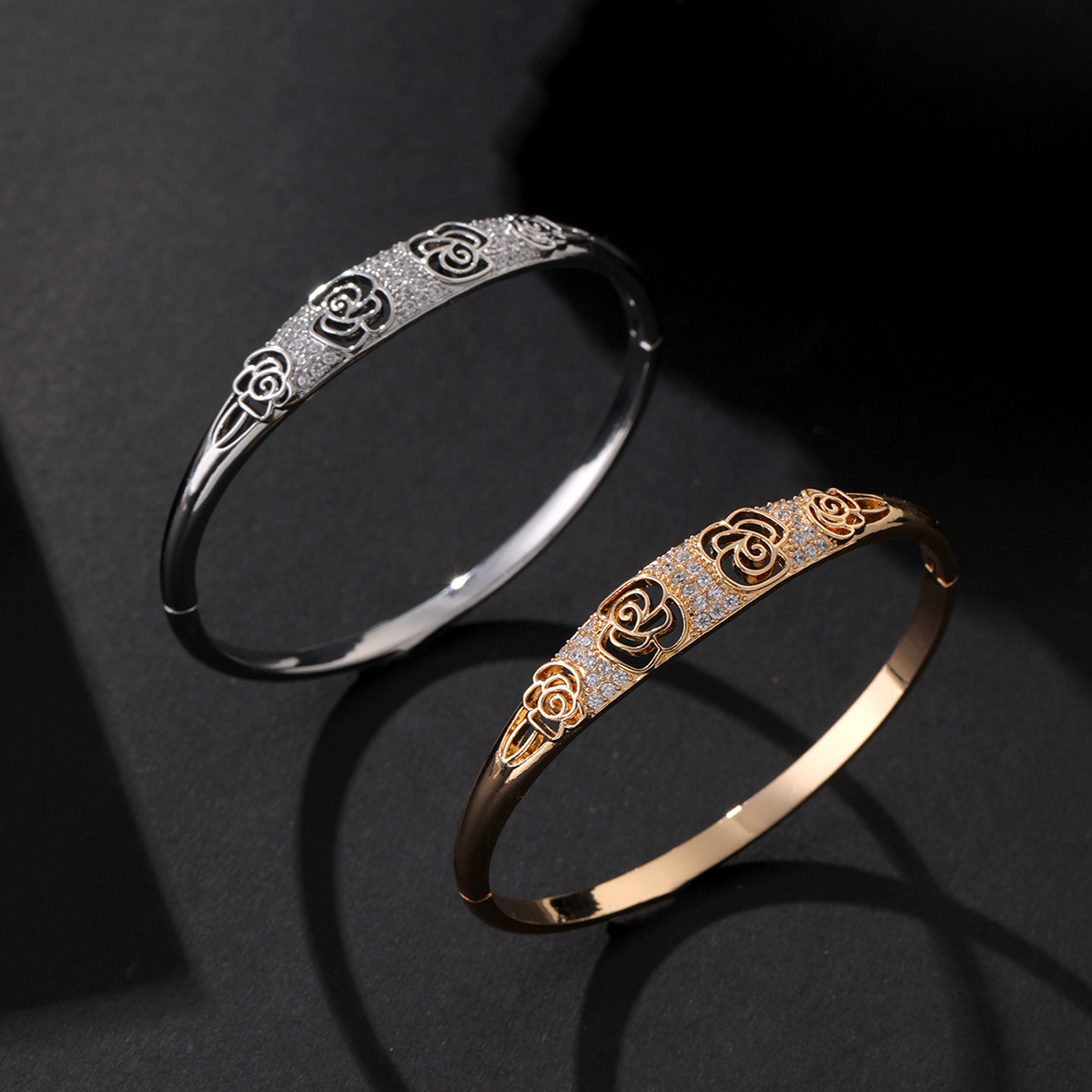 fashionable retro copper bracelet with zircon