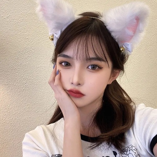 Plush cat ears bell headband female sexy headband cat headband Halloween live broadcast room props atmosphere headwear