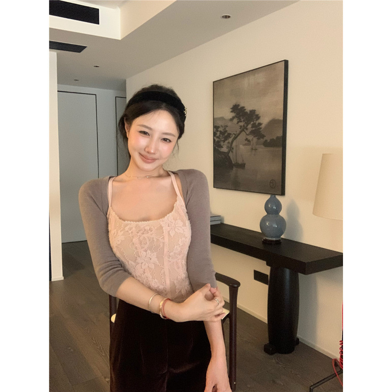 昕可达 dolly古董少女_绝美小重工zim蕾丝绣花吊带背心|undefined