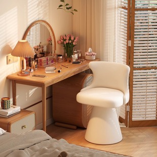 Makeup Stool with Backrest for Girls' Master Bedroom, Light Luxury Internet Celebrity Italian-Style High-End Dressing Table Chair, Rotatable