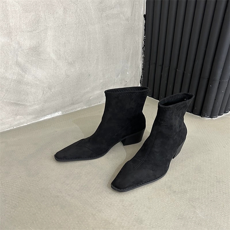 Martens, universal demi-season low boots, fitted