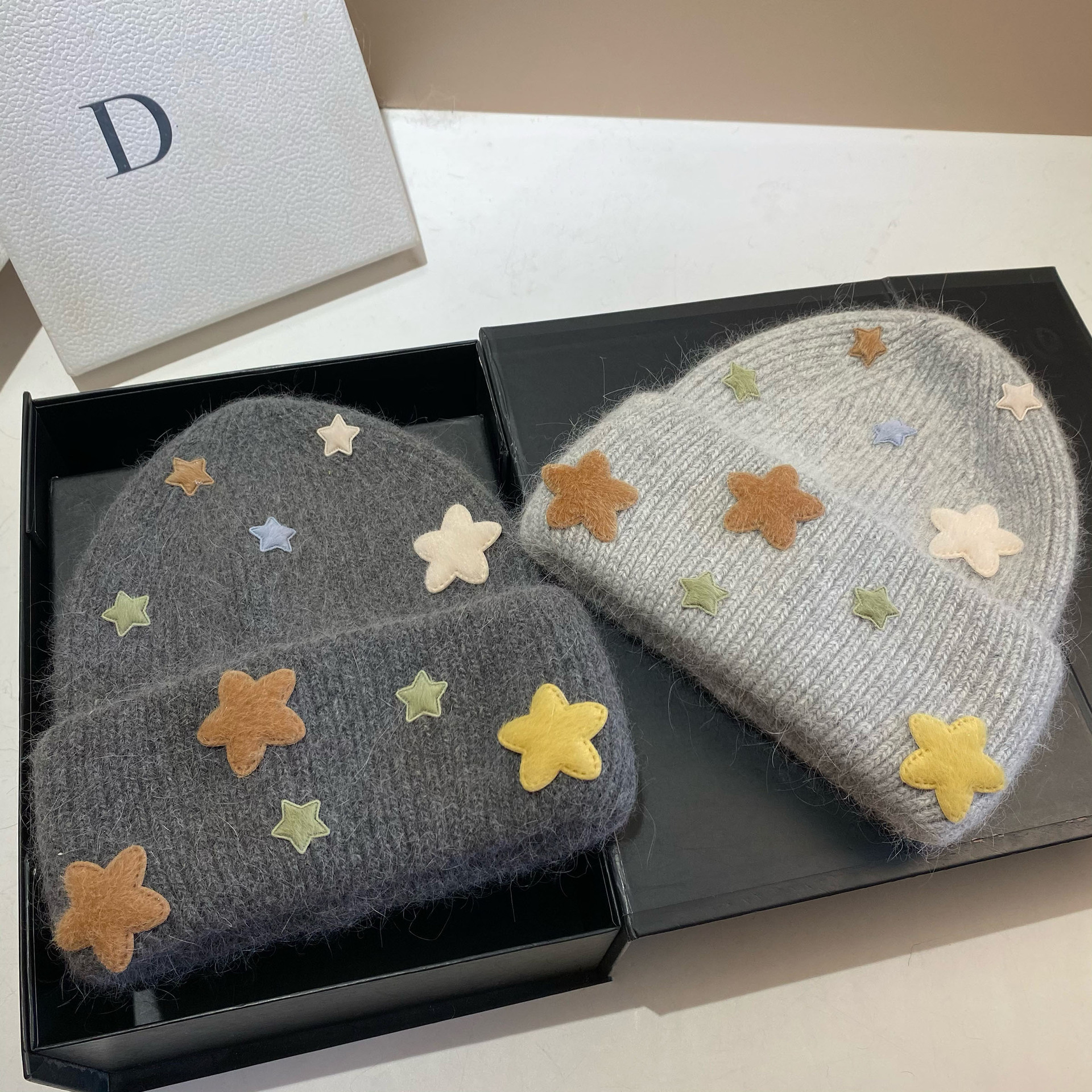 Gorro beanie de punto para mujer de pelo de conejo invierno_voghion.com