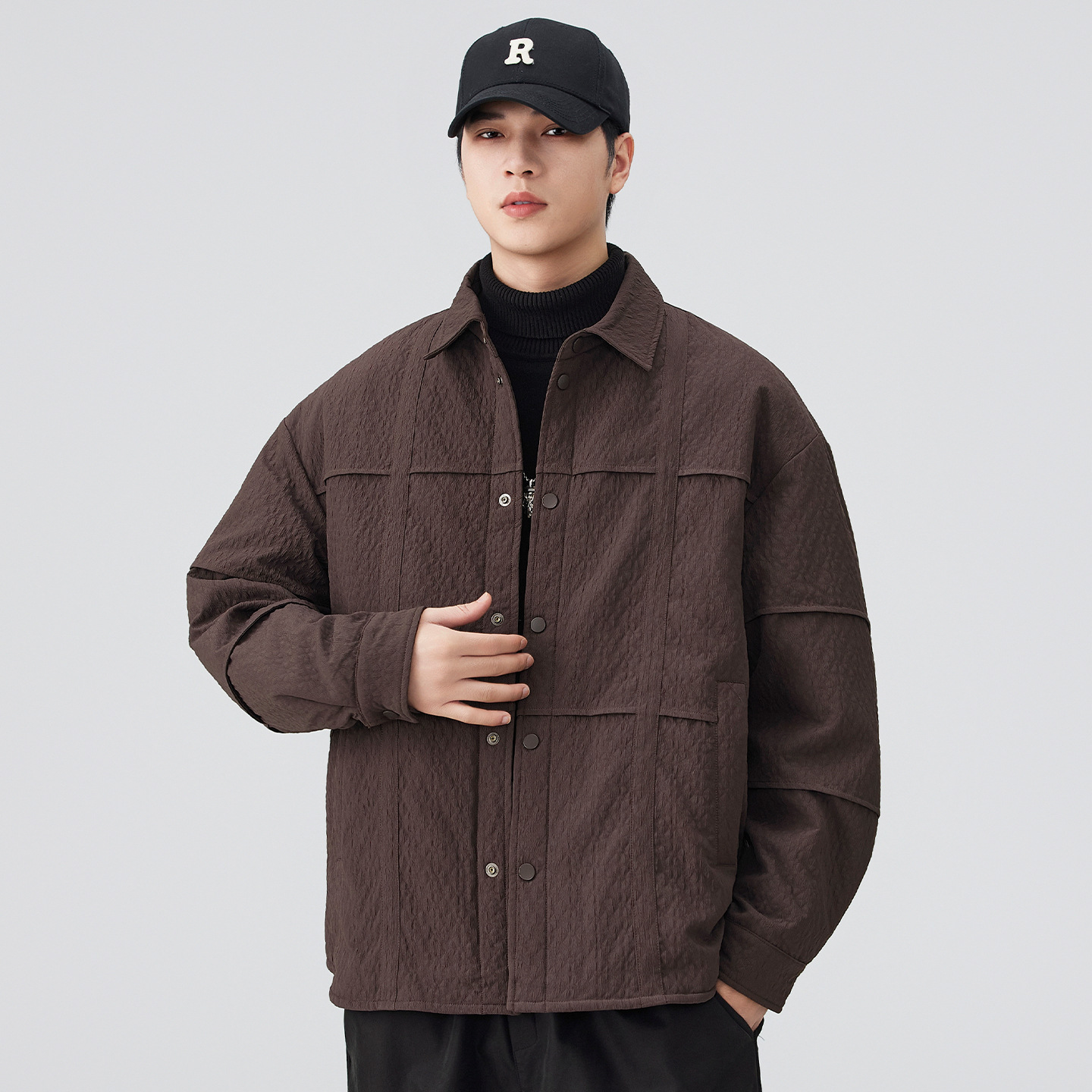 Chaqueta de plumón hombre ligera delgada solapa empalmada abrigo de plumón cálido 2025 invierno nuevo estilo casual color sólido universal