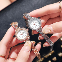 �n����朱�r��ˮ荎���ֱ�Ů��Ů��Ůʿ䓎���Ů�|���ֱ�ʯӢ��