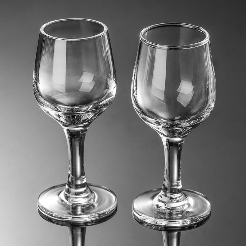 Estándar nacional de cristal de vidrio de licor 50ml taza de sabor de tulipan taza de calificación profesional taza de alto pie