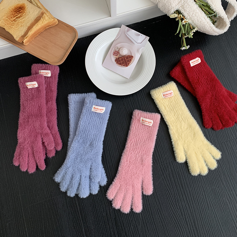 Guantes de invierno caliente, grueso y alargado 2025 nuevo muñeca larga de peluche pantalla táctil guantes de punto al por mayor