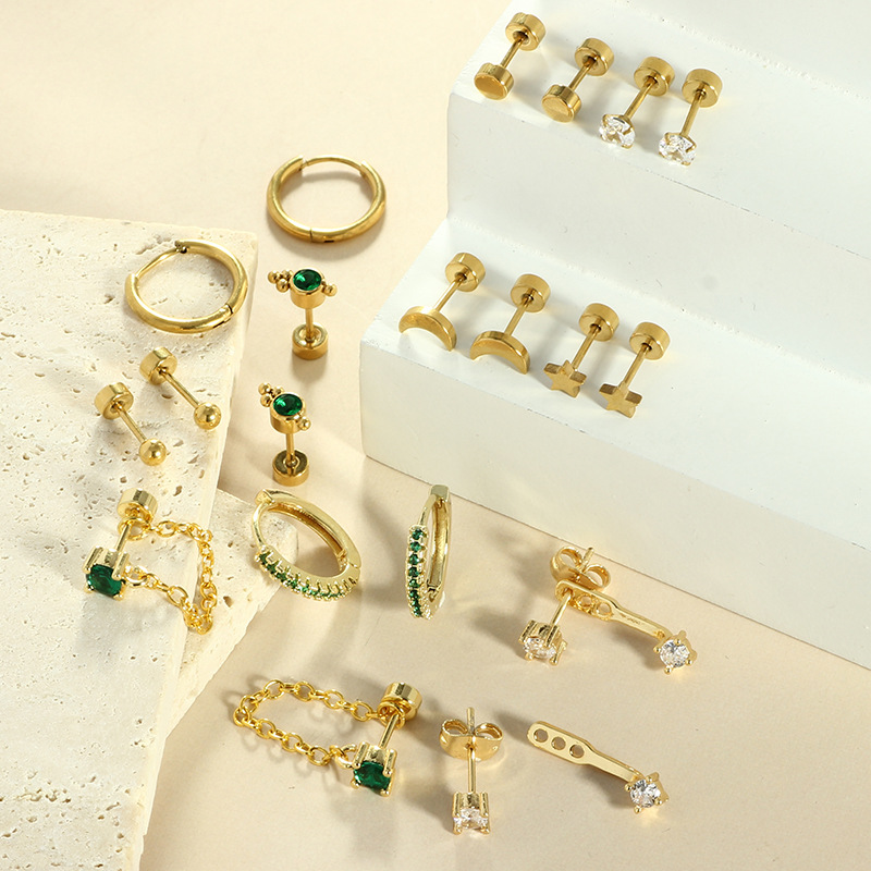 Labret piercing jewelry detail image
