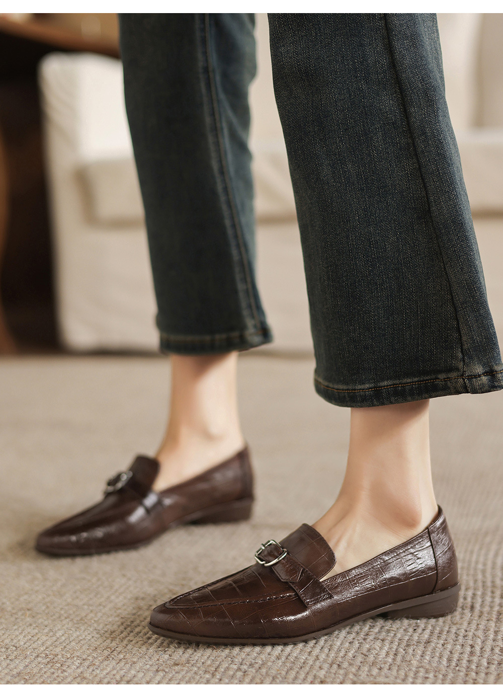 Giày loafer nữ phong cách Anh quốc, mũi sâu, gót thấp vuông, da bò — màu nâu chi tiết 15