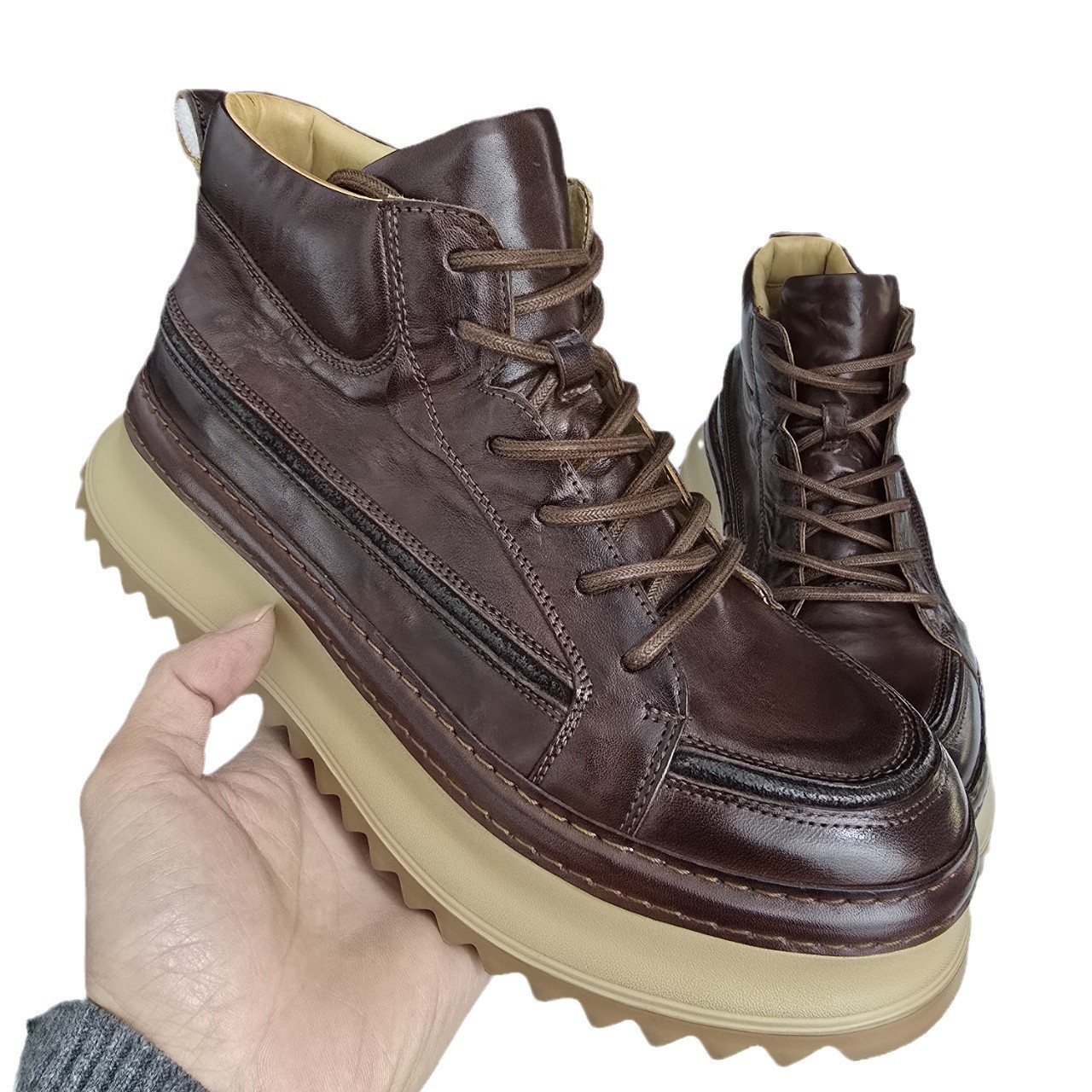 유럽과 미국의 하이 엔드 레트로 말 가죽 남성 스포츠 캐주얼 신발 경량 편안한 통기성 야외 가죽 부츠 레트로 트렌디 신발