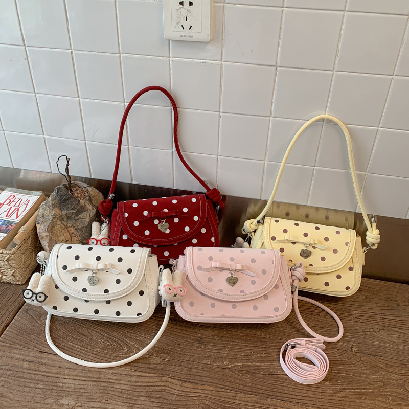 Inspiración coreana de punto de hombro mochila de hombro de mujer bolso de arco pequeño bolso cuadrado de diseño diario de moda