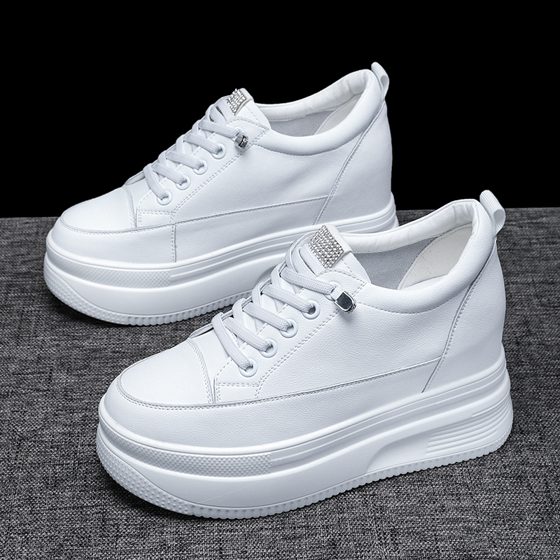 Zapatos de mujer invisibles, zapatos de muffin de cuero super caliente, 10 cm de altura, zapatos blancos con suela gruesa.