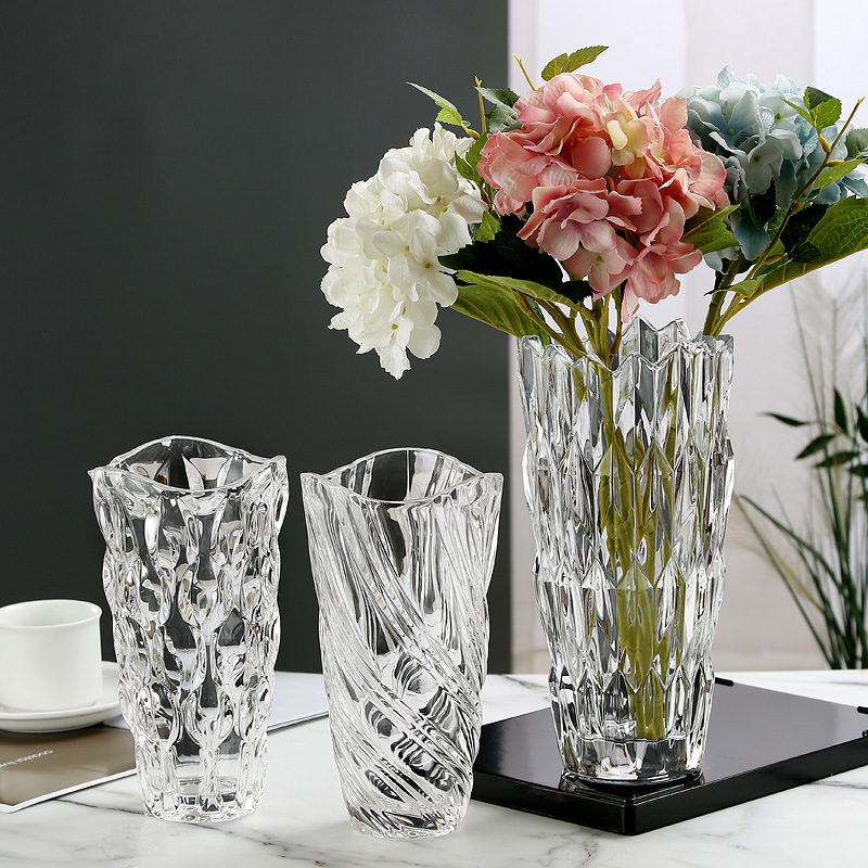 Simple glass vase Thickened crystal sawtooth mouth full of sky…