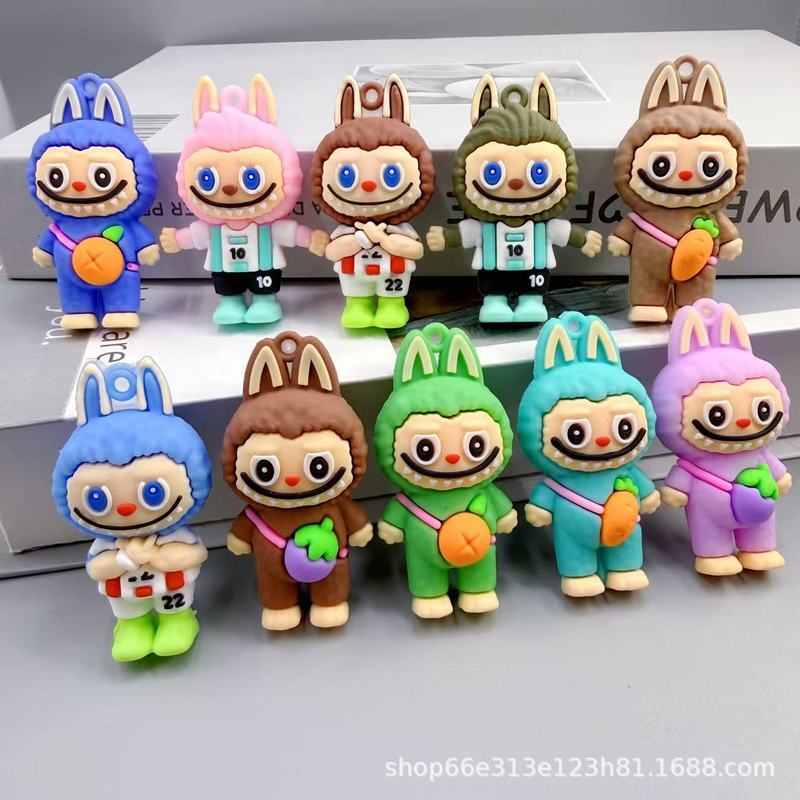 新しいクロスボーダー漫画ラブブ小さな羊人形キーホルダーペンダント軟質プラスチック立体かわいいキーホルダー卸売|undefined