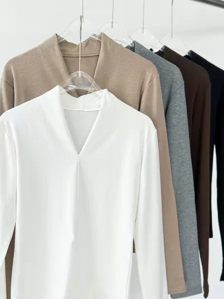 Lyocell "Paper Doll" Deep V-Neck Brushed Long Sleeve Women's Autumn Slim-Fit Base Layer Top