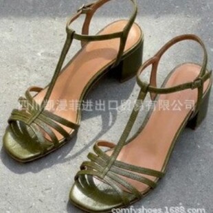 26�羳�r�н�ɫ�ָ߸�Ь���^���Q�W�����|���^��Ь���m�ٴ�¶ֺ��
