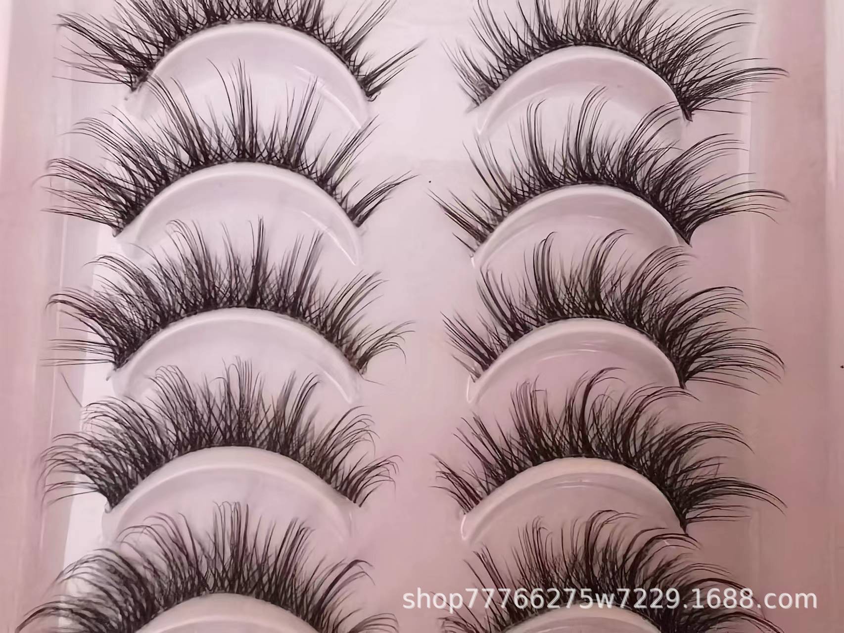 Los principiantes usan pestañas postizas del pequeño Diablo en un segundo, tallo transparente, piel de visón, dibujos animados de auto-injerto cómodos e imperceptibles