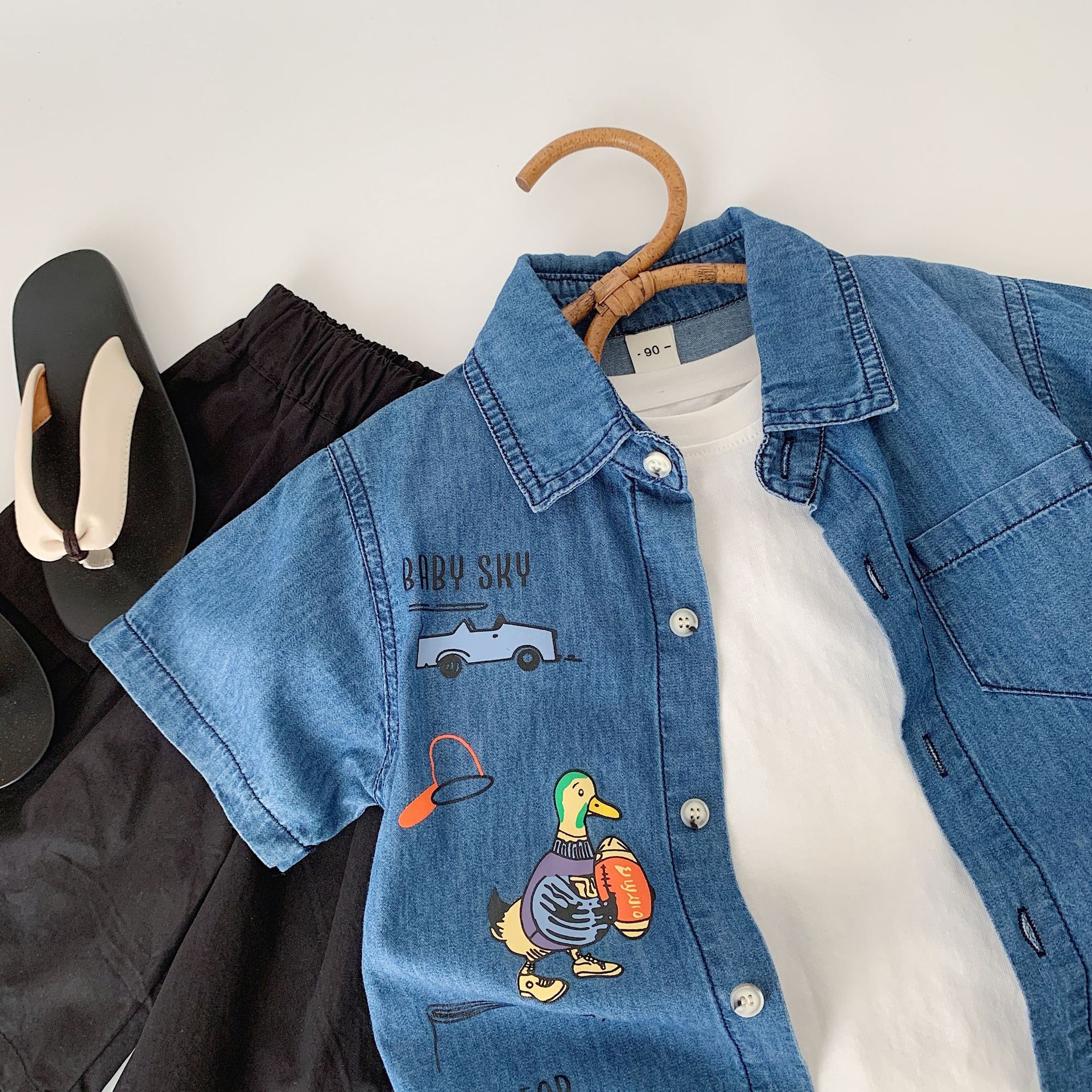 [Precio diario especial de 25.99 yuanes] Camisas de vaqueros infantiles de Mai Bao, camisas de manga corta para bebés coreanos de verano