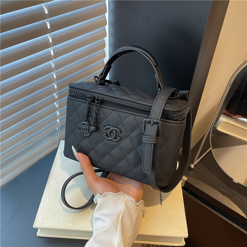女士手提菱格小包包女包2025新款跨境欧美时尚斜挎盒子包handbag|undefined