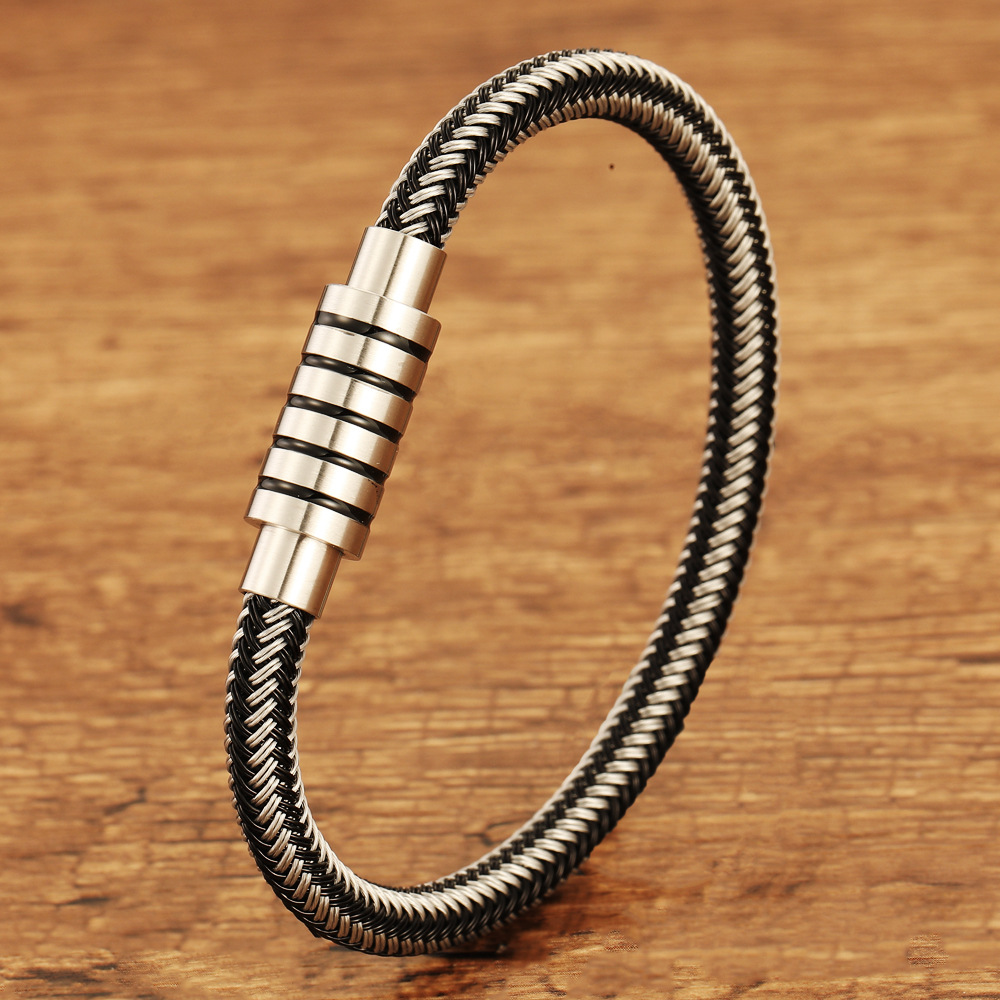 Simple Fashion Stainless Steel Bracelet Men's Charm Titanium Steel Wire Bracelet Magnet Socket European and American Hot Bracelet