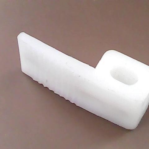 塑料弹簧扣沙发弹簧扣办公椅卡扣式防滑保护套沙发塑料配件批发