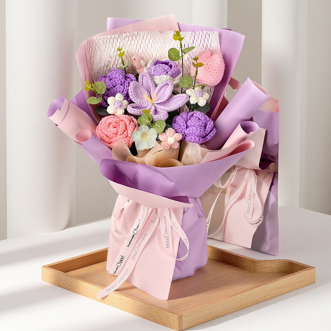 Ramo de lana femenina de cumpleaños, producto práctico terminado, tulipán rosa, ganchillo hecho a mano, paquete de material de bricolaje al por mayor