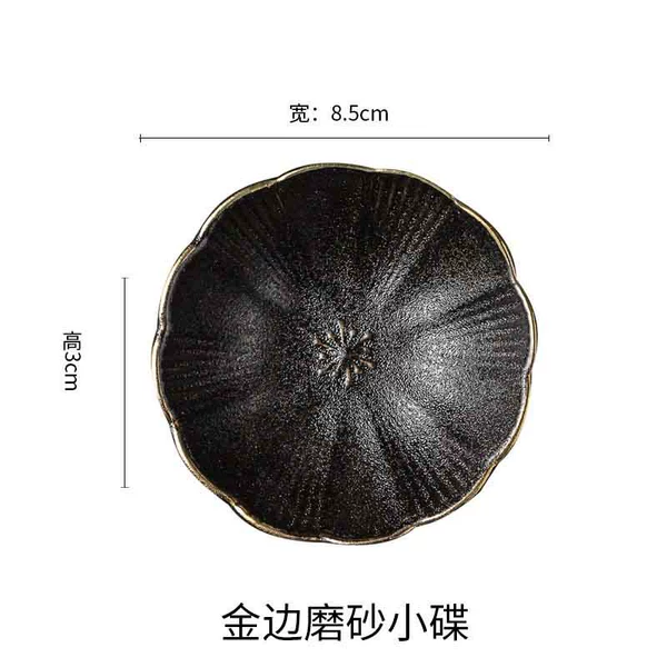 Gold-edged petal flavor plate