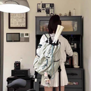 Korean Version of the New Badminton Backpack for Men and Women, Lightweight Hiking, Leisure Cycling, Sports Travel Backpack, Tennis Backpack