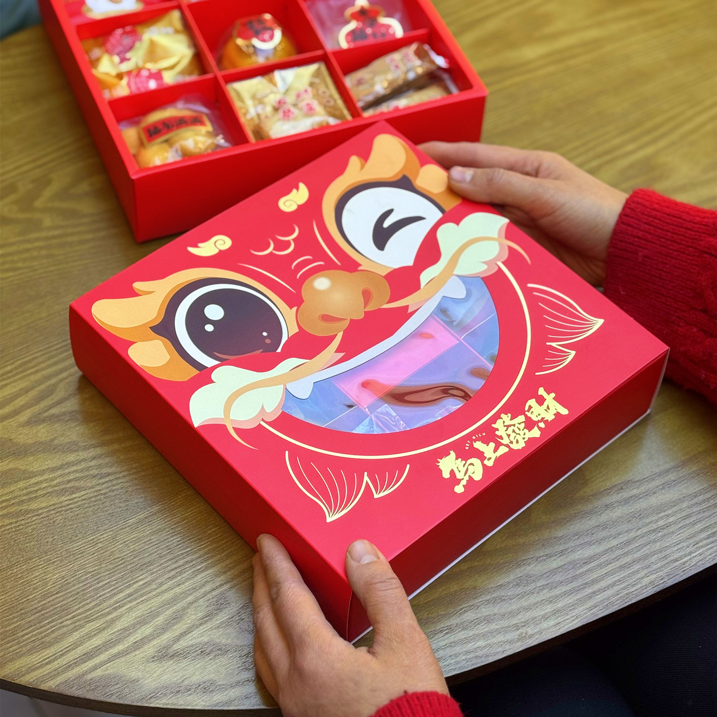 2026马年新年牛轧糖果雪花酥饼干太妃糖包装盒九宫格点心甜品礼盒